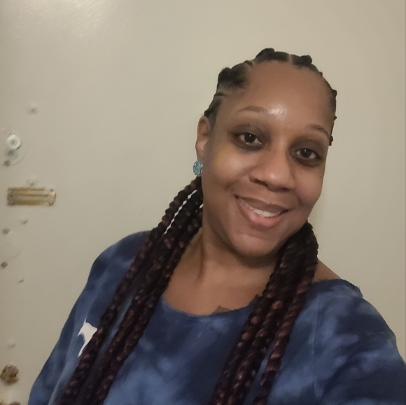 Meet your Posher, Rashida - Picture 4 of 4